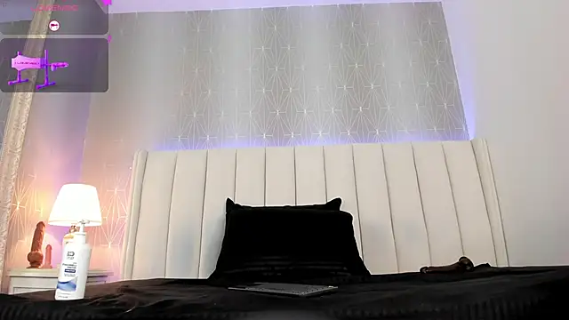 Chat XXX Live Mia-Medina