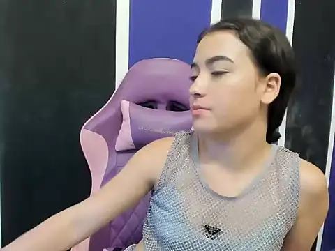 Chat +18 de scarleth18 ao vivo