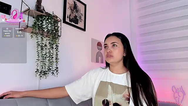 Chat +18 de aisha_es ao vivo