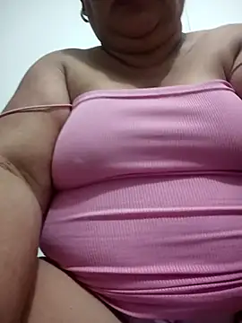 HORNY_MATURE25: διαδικτυακό σόου στην κάμερα