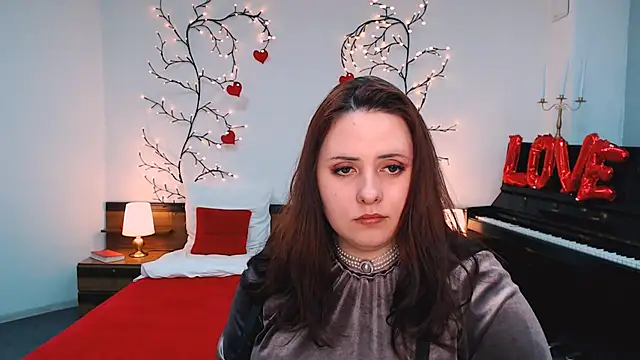 Hennessy_bunny Chat XXX live