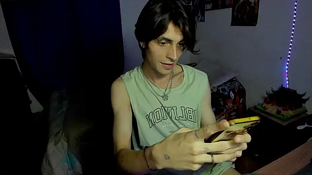 Онлайн чат XXX golden_ryyan