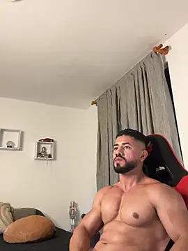 Živý XXX chat Ezzio_Scolaro