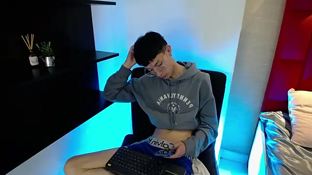 Skinny_Office – webcam-show