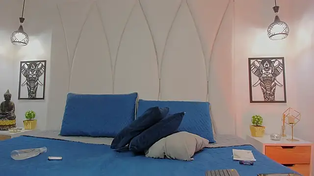 Mia_Reyesjsn Live XXX chat