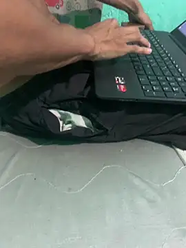 keen_boyn Webbikameraesitys