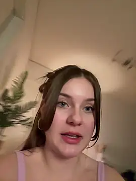 MaribelRiverのウェブカメラショー