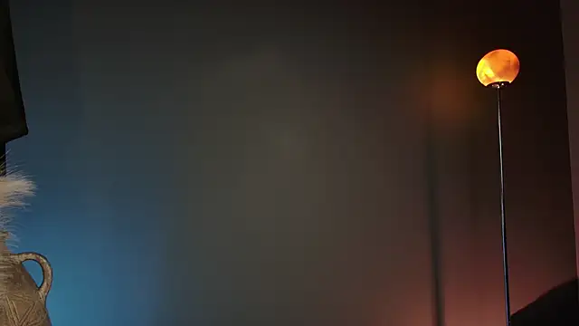 Danna-Saenz লাইভ XXX চ্যাট