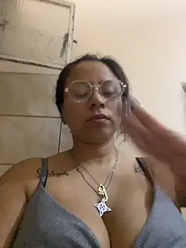 Chat XXX en directo de Rouus14