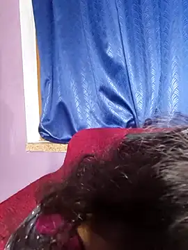 noty_girl2 Show Webcam