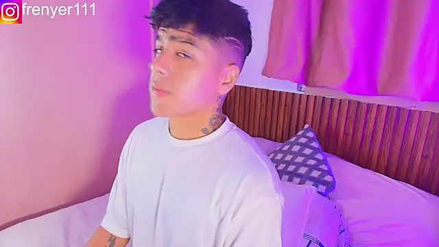 Živý XXX chat kiing_azahell