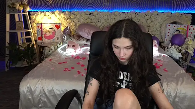 Chatroom XXX en direct de BabyFlowerr