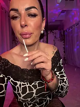 SofiaaMariaのライブXXXチャット