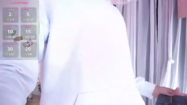 huge_armound Chat XXX live