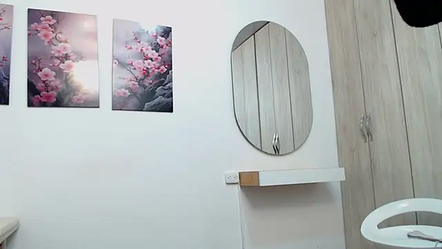 pinky_f00x élő XXX-chatje