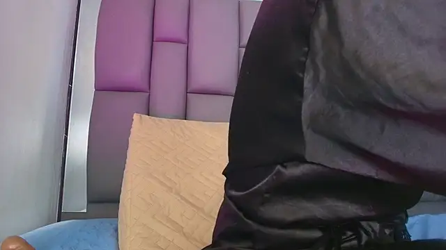 kissme_luna 即時 XXX 聊天