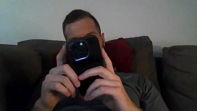 THE_CHEEKY_ALPHA élő XXX-chatje