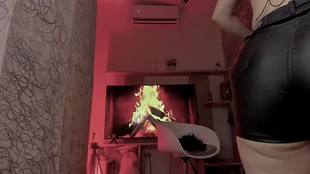 دردشة Melany_Luv الجنسية المباشرة