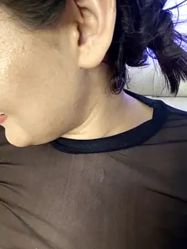 yissela92's Live XXX Chat