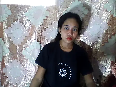 دردشة PinaySkinnyGirl الجنسية المباشرة