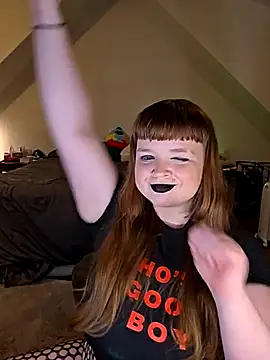 VelvetDiablo 即時 XXX 聊天