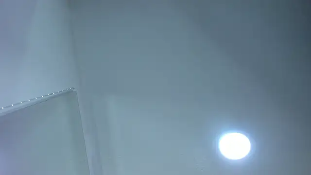 roxanne_jones1: απευθείας συνομιλία ΧΧΧ