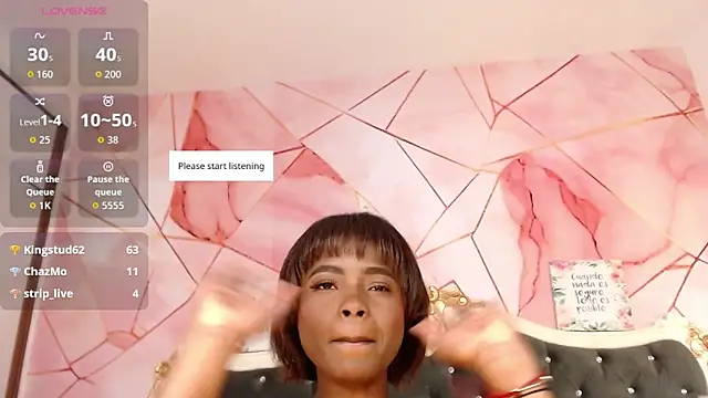 Chat +18 de LindaBird ao vivo