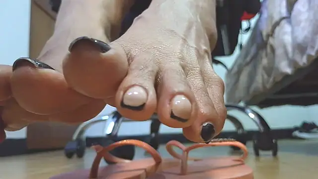 LissafeetHott's Webcam Show