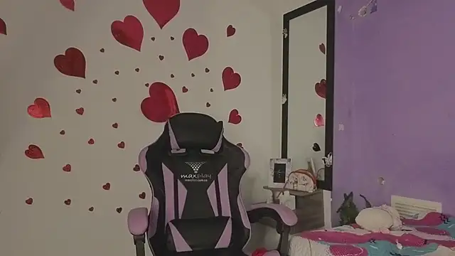 LunaRose__: απευθείας συνομιλία ΧΧΧ