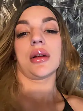 XXX chat uživo modela SashaPri