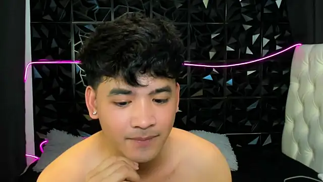 spoiledmycockn Live XXX chat