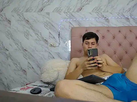 santiago_xxxcol 网络视讯表演