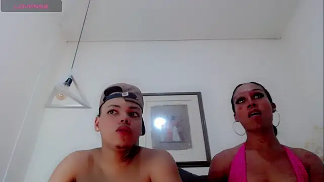 Royal_xx-: онлайн-секс-чат