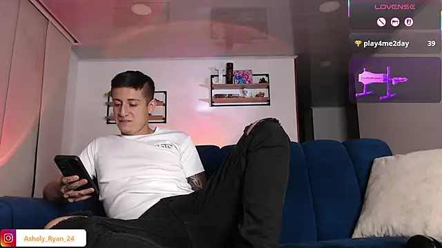 Chat XXX Live ashely_ryan24