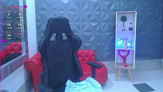 Cristal_War: онлайн-секс-чат