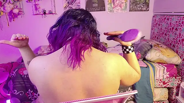 Noisy_doll: онлайн-секс-чат