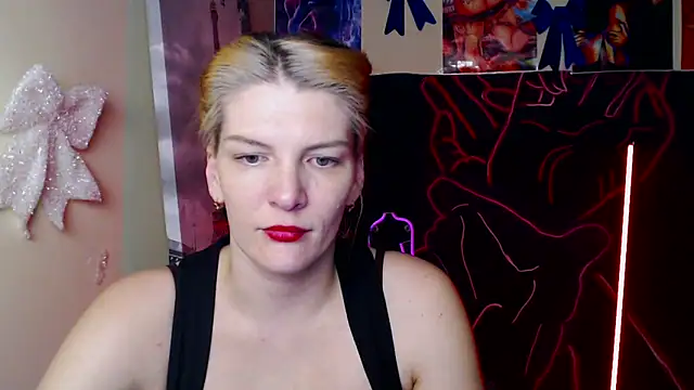 XXX chat uživo modela VanessaRey_