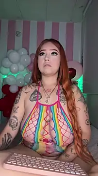 Pokazy przed kamerką – tetonic_04