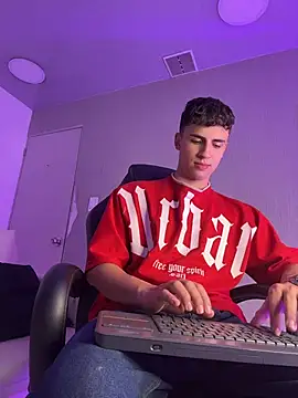 AdrianRinaldin Live XXX chat