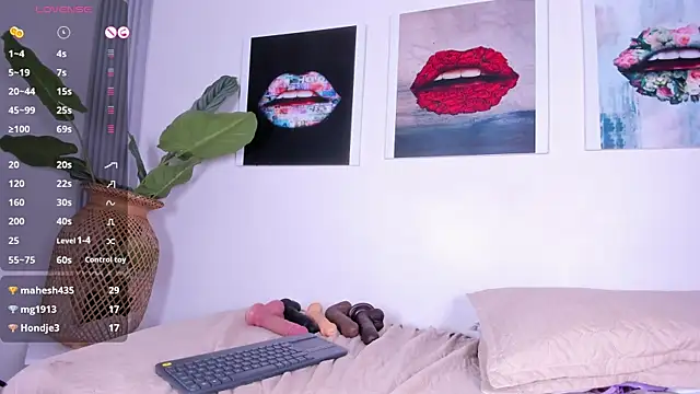 Monika-Ruiz's Webcam Show