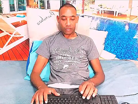 IndianMagicMike's Live XXX Chat