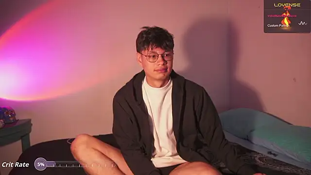 Heliero's Live XXX Chat