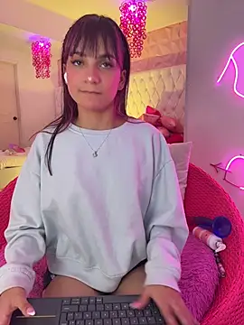 Kitty_madness' Live XXX Chat