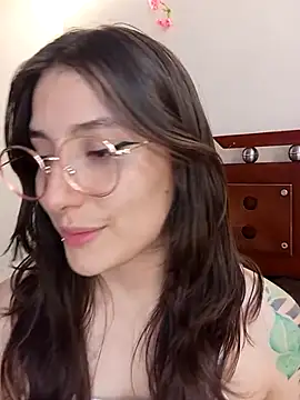 Sweett_Karol: απευθείας συνομιλί α ΧΧΧ