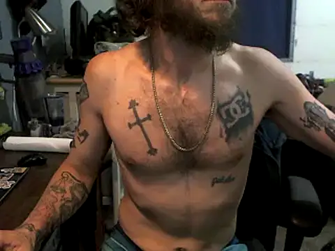 CloudDadddyyy420's Live XXX Chat