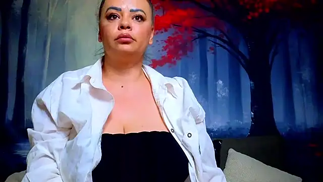 Chat XXX Live ElizabethEven