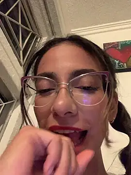 elegant__rousen Live XXX chat