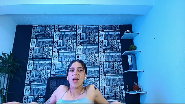 DanielaMonroe Live XXX-chat