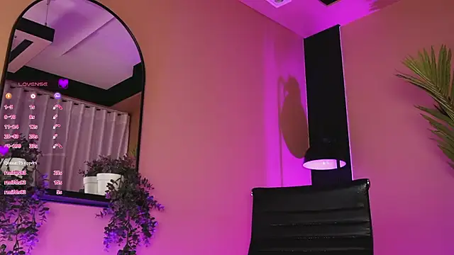 Chat +18 de Nanis_dash ao vivo