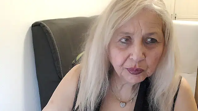 SusiLifeXXX's Webcam Show